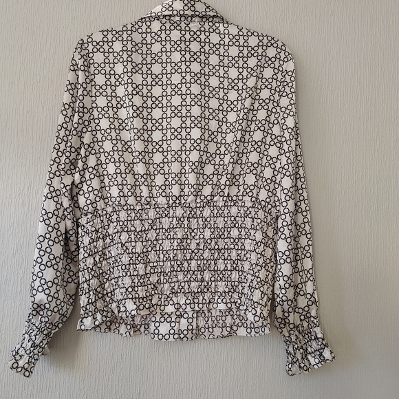 Piano Long Sleeve Blank and White Blouse Size L - Picture 5 of 9